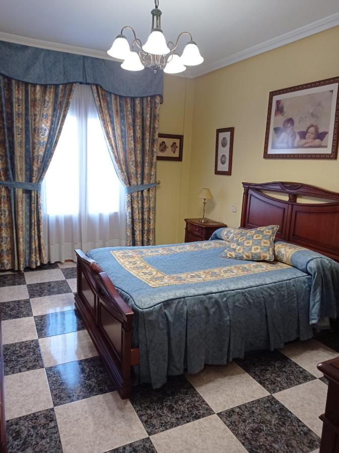 Apartamento Turistico Antigua Universidad アルマグロ エクステリア 写真